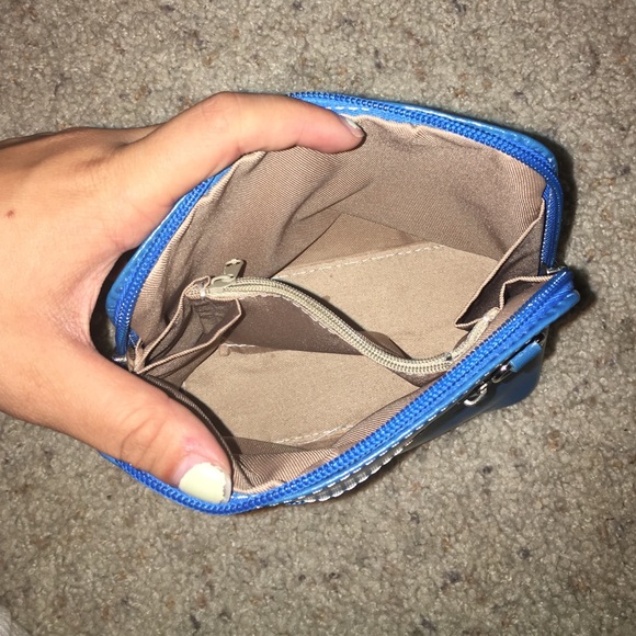 Blue Italian purse - Picture 2 of 3