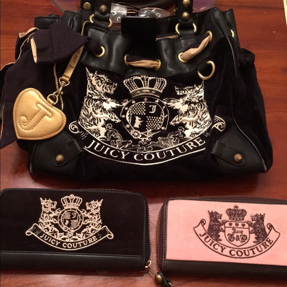 Juicy couture purse with two wallets