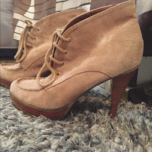 Envy Molly Oxford Bootie, size 11 - Picture 3 of 3