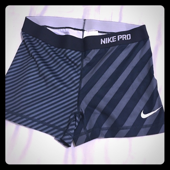 Women training short