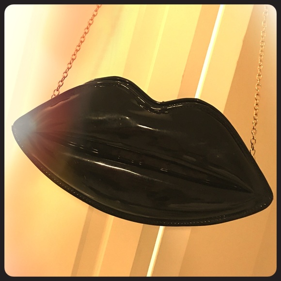 Black Clutch