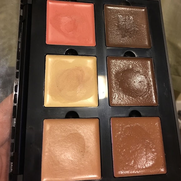 Anastasia Contour Cream Kit in "Medium"