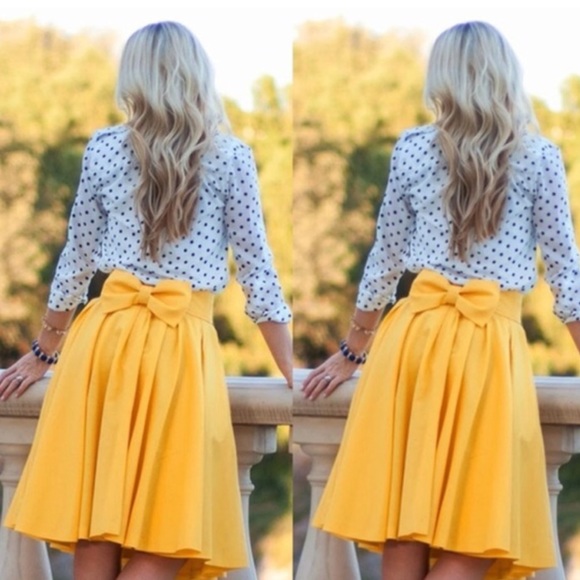 Reserved Bow Skirt
