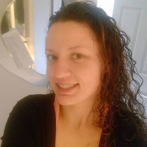 Meet your Posher, Alicia