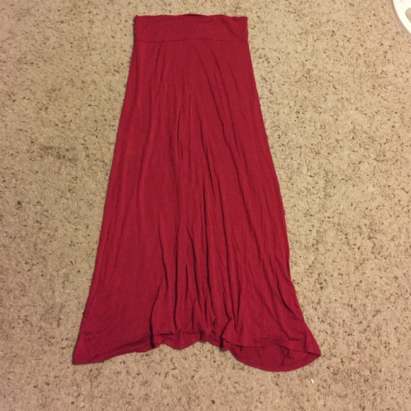 Maroon-red maxi skirt. - Picture 2 of 2