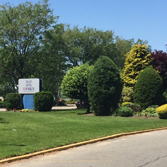 Posh N Sip 6/12 10 a/m Mimosas LONG ISLAND - Picture 3 of 4