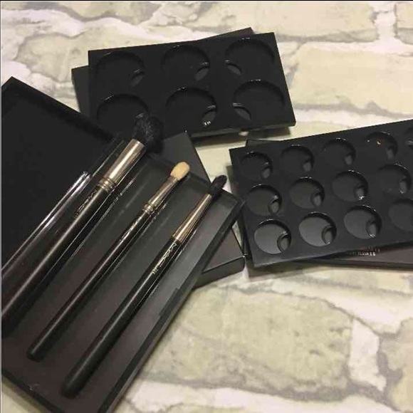 Mac Pro Palette, Brushes. HOLD 4 jjes20