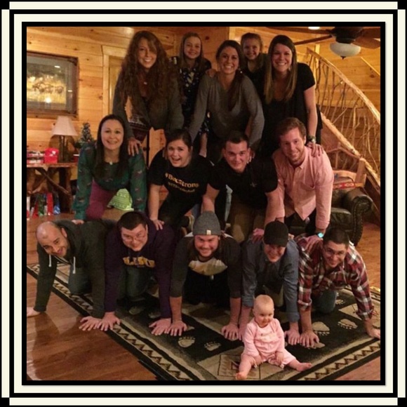 Meet Your Posher, Kelye - Picture 3 of 4