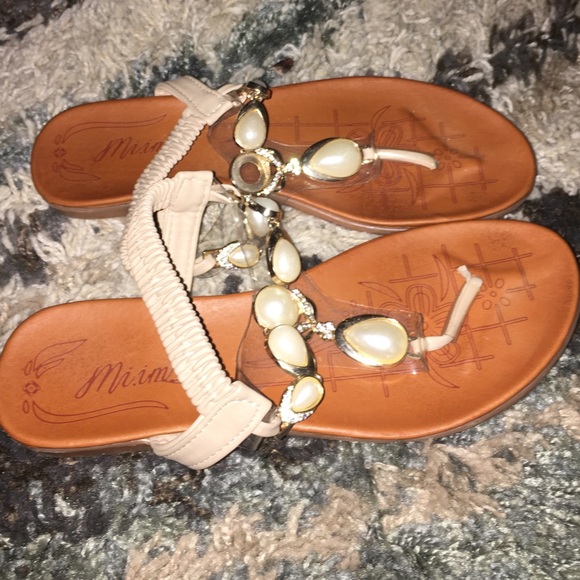 Sandals - Picture 2 of 2