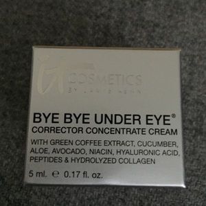 Used bye bye eye corrector "MEDIUM"