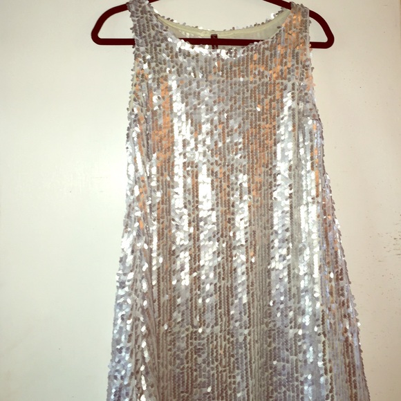 Sequined cocktail dress