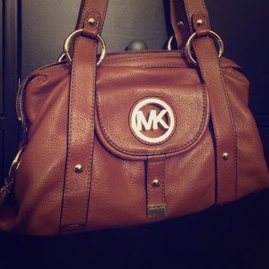 Michael Kors Fulton Large Satchel