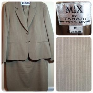 Tahari Arthur S Levine Tan Pinstripe Skirt Suit