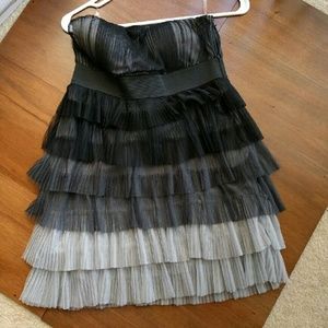 Sleeveless tiered cocktail dress