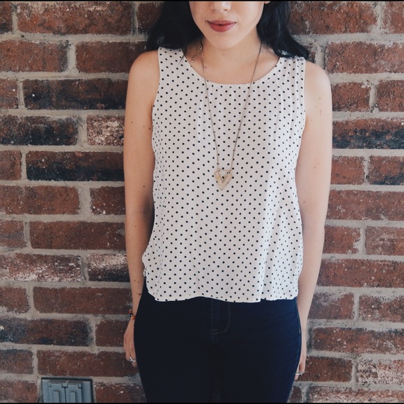 Sleeveless polka dot crop top