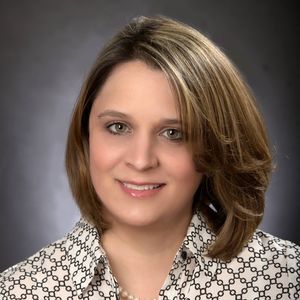 Meet your Posher, Dena