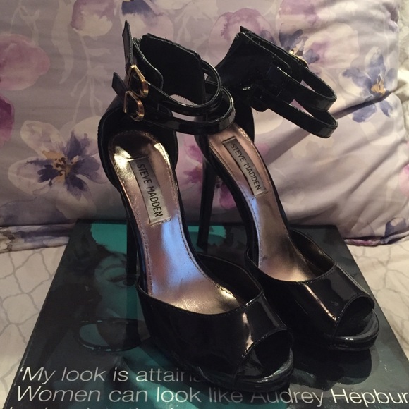 Steve Madden Pumps
