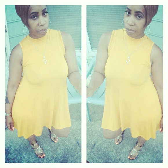 Meet your Posh seller ?????? - Picture 3 of 4