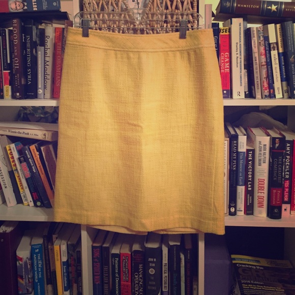 ⚡️FLASH SALE Yellow Talbots Tweed Pencil Skirt