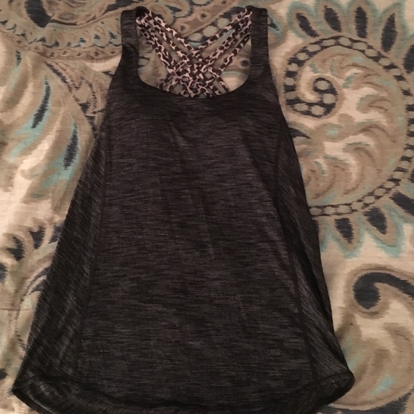 Lululemon work out tank