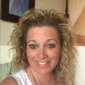 Meet your Posher, Karen