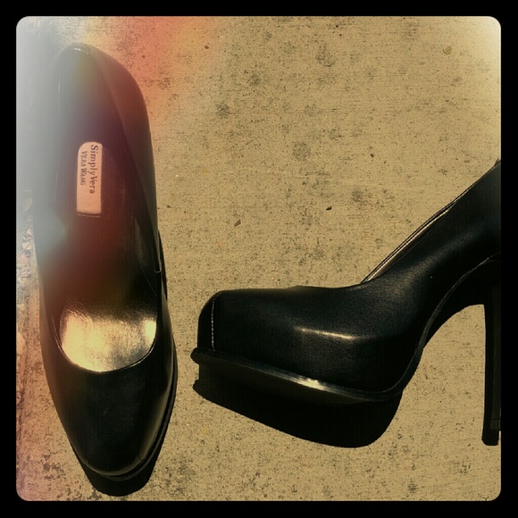 New Vera Wang Heels