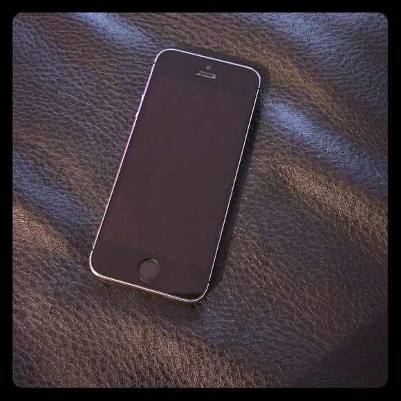 💢SOLD ON Mercari💢 iPhone 5s