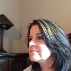 Meet your Posher, Sherry