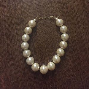 Pearl statement necklace