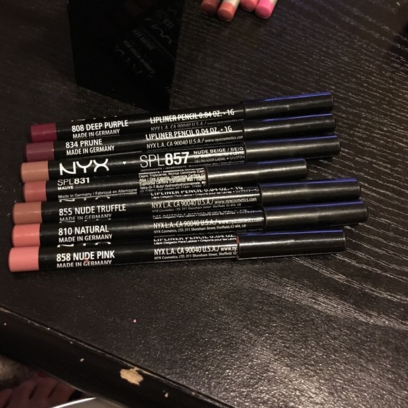 NYX Lip Liners (used) - Picture 2 of 3
