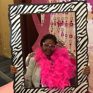 Meet your Posher, Wendy