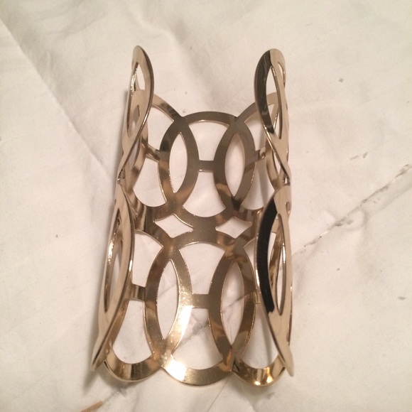 ASOS Jewelry - Gold cuff ASOS Jewelry - Gold cuff