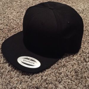 Black SnapBack