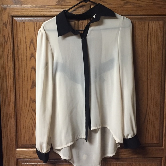 Long sleeve top