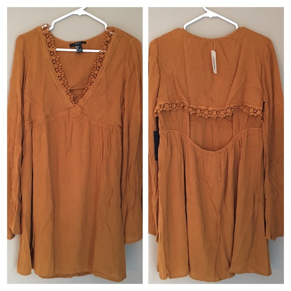 ❌SOLD❌🎉HP BEST IN DRESSES 9/2🎉 dress - Picture 3 of 4