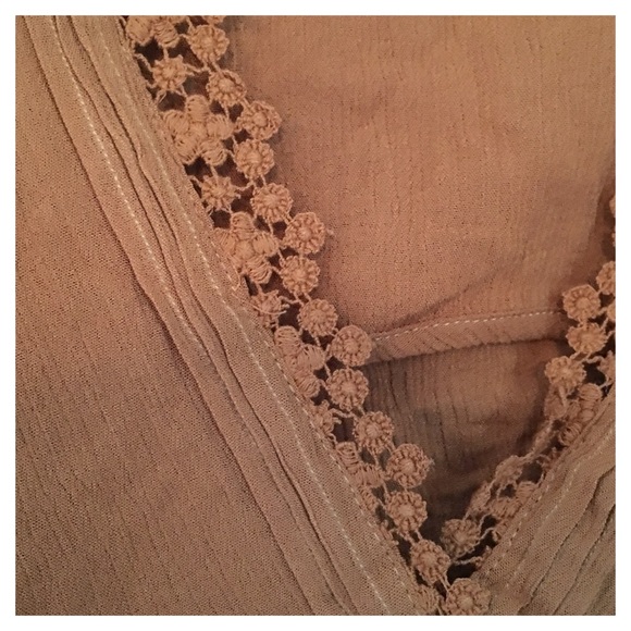 ❌SOLD❌🎉HP BEST IN DRESSES 9/2🎉 dress - Picture 4 of 4