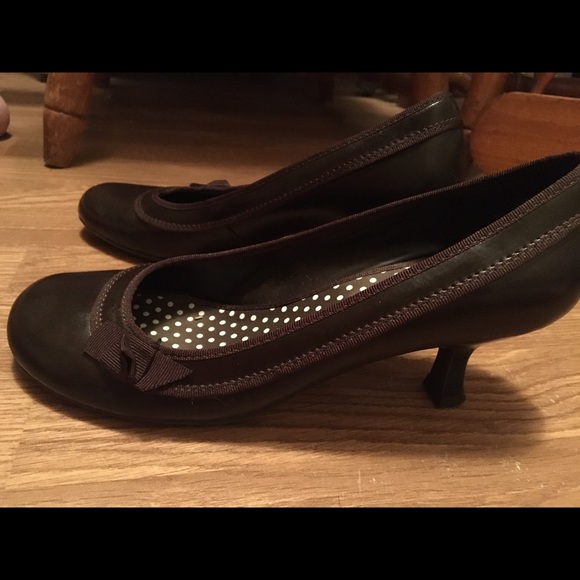 Brown heels size 9 - Picture 2 of 2