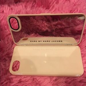 Marc by Marc Jacobs iPhone 5/5s case