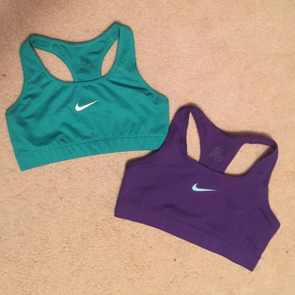 Solid Colored Nike Sports Bras - Picture 4 of 4