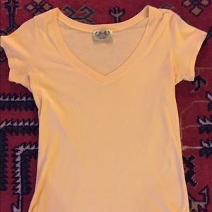 😎 End of Summer Sale Juicy  Couture Yellow tee 👍