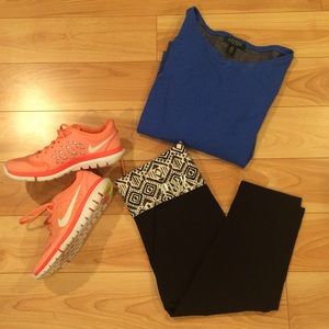 VS Cropped Yoga Pant