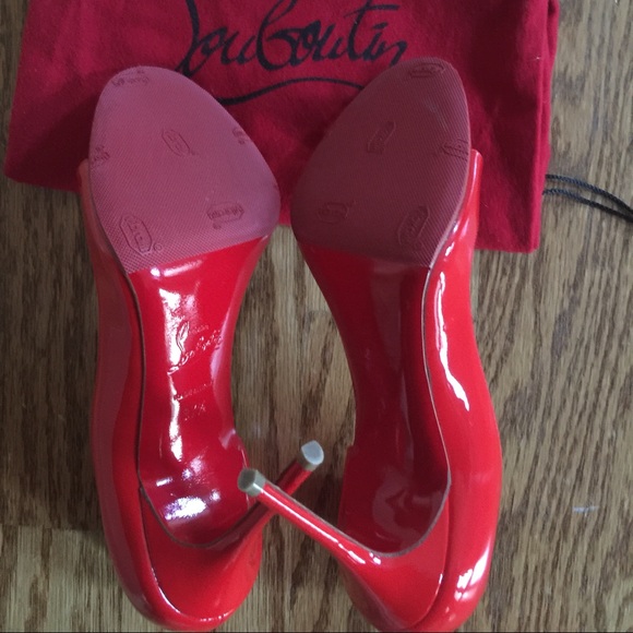 SOLD *******Christian Louboutin Toboggan  37.5 - Picture 4 of 4