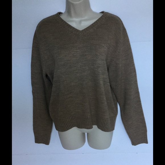 Oversized brown sweater