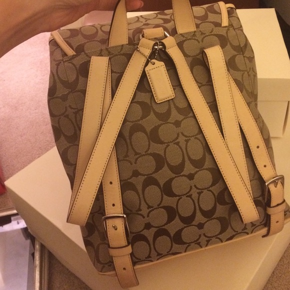 Coach signature khaki backpack - Picture 2 of 4