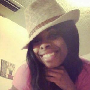 Meet your Posher, Letitia