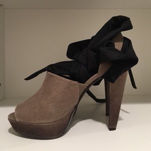 7 for all Mankind peep toe sandal heels