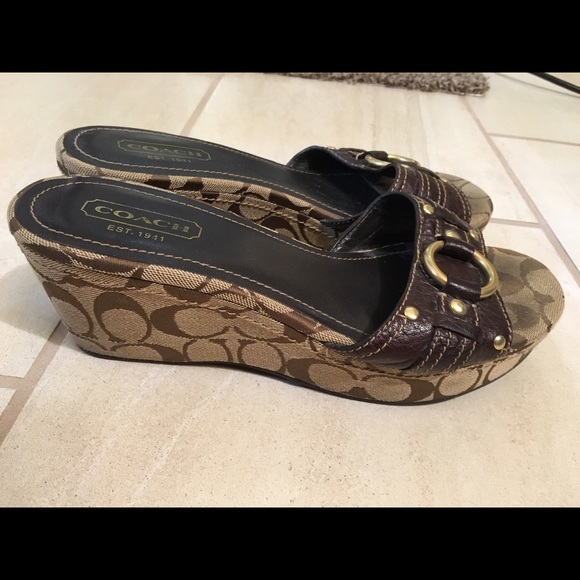 Coach sandals