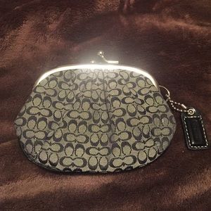 Small coin purse