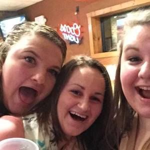 Meet your Posher, Angie