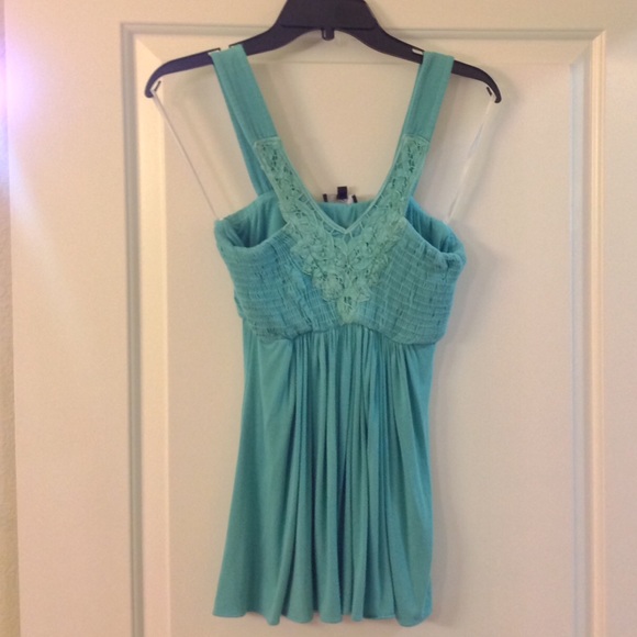 Turquoise tank top